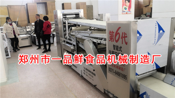 駐馬店客戶訂購一品鮮燴面機(jī)(圖1) 駐馬店客戶訂購一品鮮燴面機(jī)(圖1)
