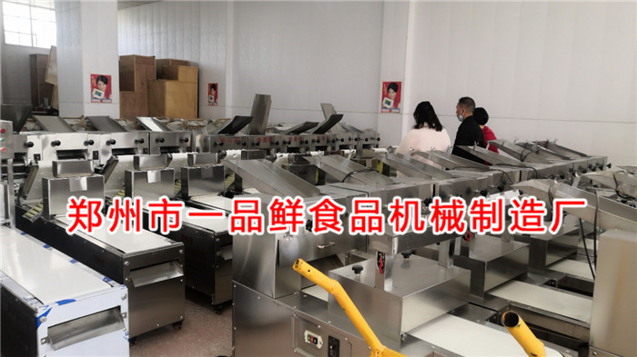 駐馬店客戶訂購一品鮮燴面機(jī)(圖2) 駐馬店客戶訂購一品鮮燴面機(jī)(圖2)