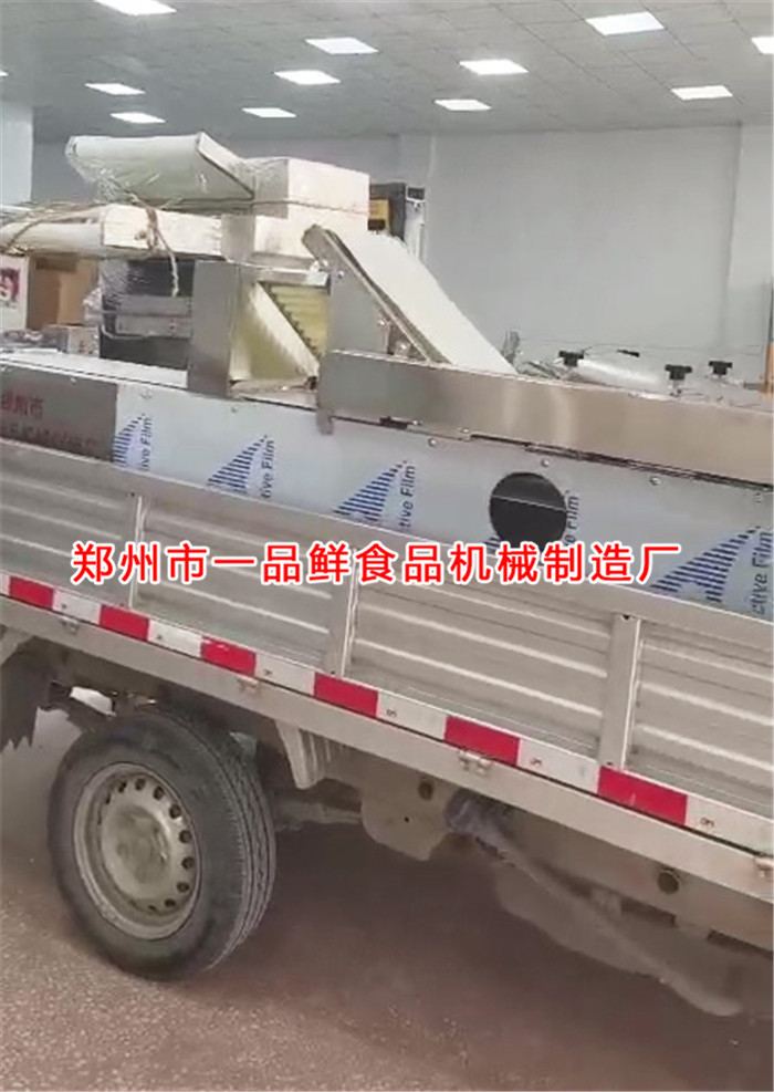 駐馬店客戶訂購的3型全套燴面機發貨啦(圖3) 駐馬店客戶訂購的3型全套燴面機發貨啦(圖3)