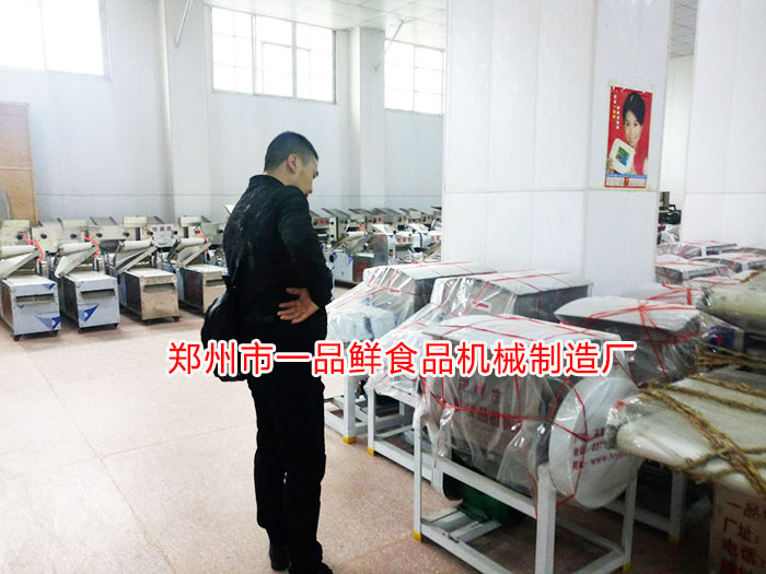 陜西客戶考察多功能成型機 陜西客戶考察多功能成型機