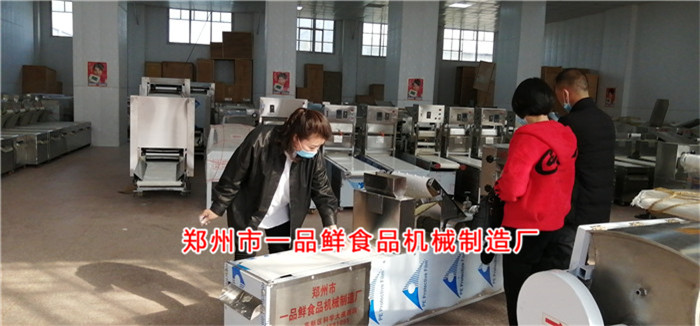 燴面機設備開始調試 燴面機設備開始調試