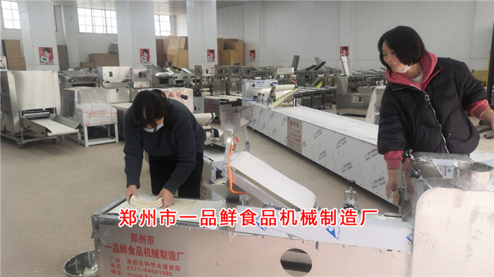 燴面機調試完成 燴面機調試完成