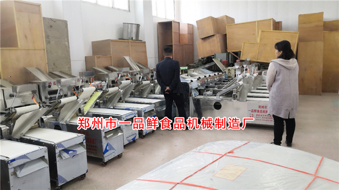 客戶考察面館用燴面機 客戶考察面館用燴面機