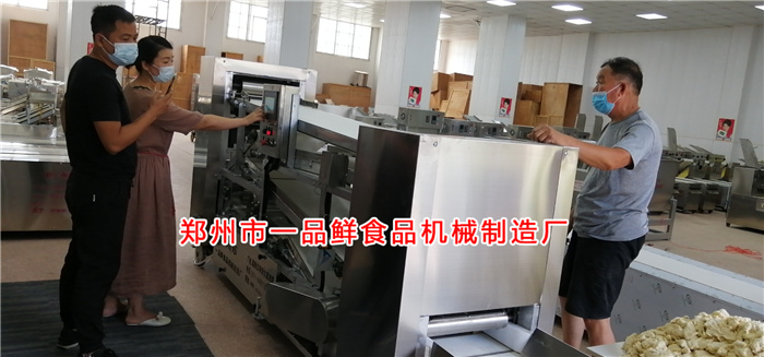 客服講解自循環(huán)揉壓機操作技巧 客服講解自循環(huán)揉壓機操作技巧